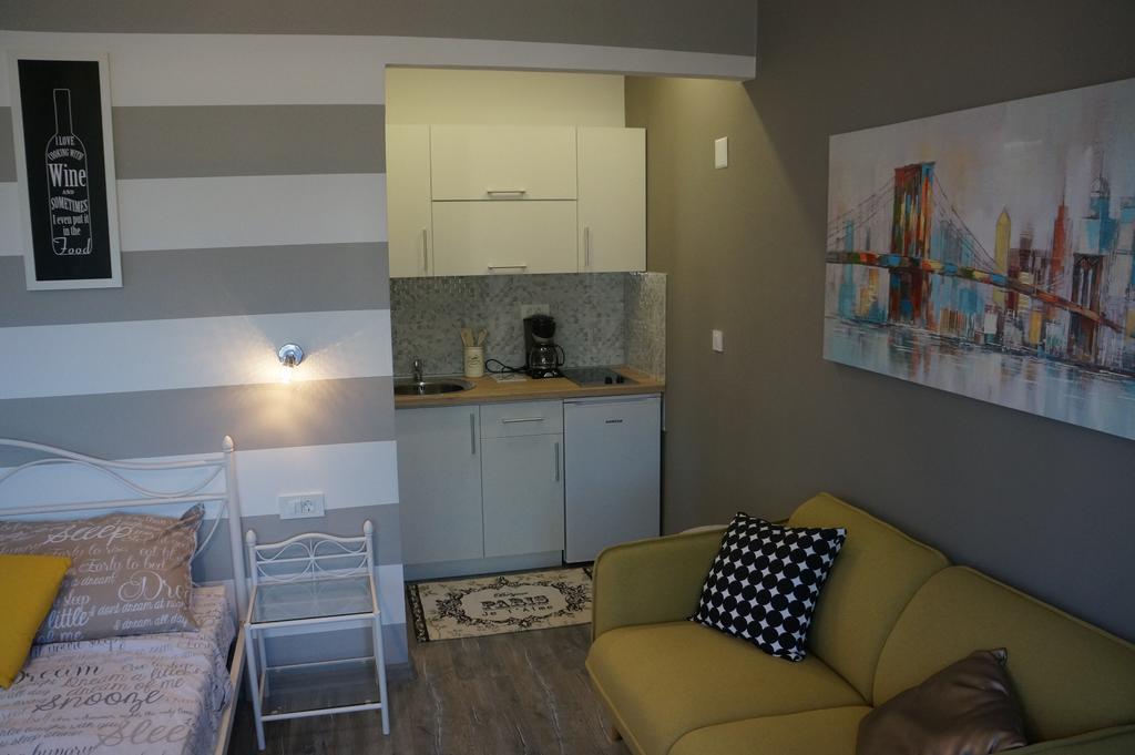 Apartments Valentino ซูเปทาร์สกา ดรากา ภายนอก รูปภาพ
